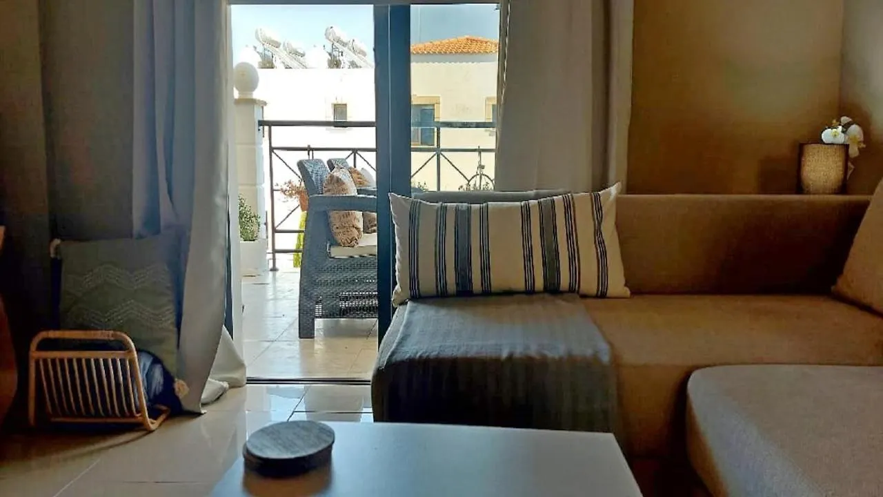 Апартаменты Paramount Gardens Resorts C202 Ларнака