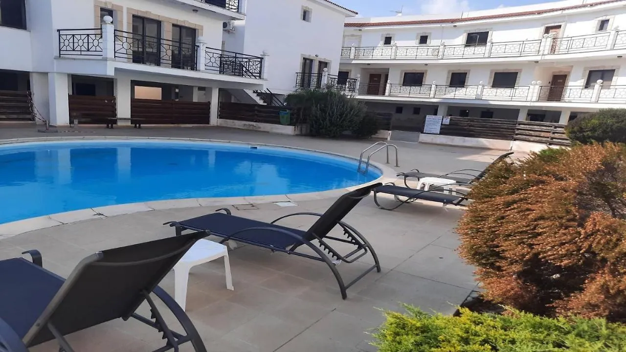 Paramount Gardens Resorts C202 Ларнака 0*,  Кипр