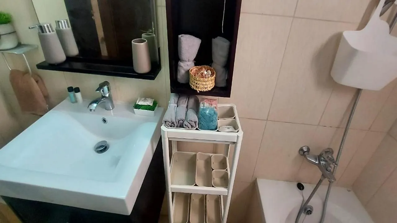 Paramount Gardens Resorts C202 Larnaca Apartmán