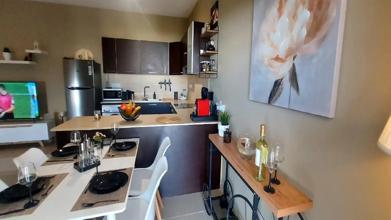Apartmán Paramount Gardens Resorts C202 Larnaca