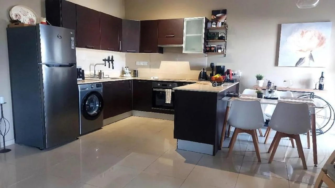 Apartmán Paramount Gardens Resorts C202 Larnaca